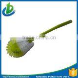Deluxe Wheel Detail Toilet Brush thumbnail-2