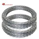 Горячедувковый оцинкованный колючая проволока с острыми выступами в форме бритвы для ограждения-протекции в тюрьмах thumbnail-4