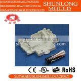 Shunlong High Precision Plastic Injection Battery Mould thumbnail-2