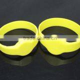 Hot Sale RFID Silicone Bracelets With Factory Price thumbnail-2