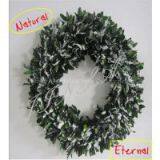 Hand-made Artificial Dried Flower/holly Wreath