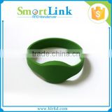 cheap LF/HF/UHF multi color logo printing waterproof silicone RFID wristbands/bracelet/watches for club