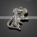 Wholesale Animal Bird Penguin Shape Pendant Alloy Pendant Jewelry Accessories thumbnail-6