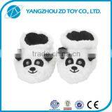 China Supplier Minion Plush Slippers thumbnail-1