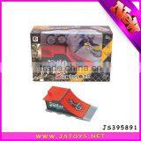 Finger Toys Mini Plastic Moto With Skatepark thumbnail-6