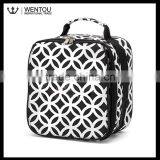 Hot Sale Personalized Food Packaging Box With Handle thumbnail-1