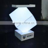 Customized Rubik Cube Shape Clear Acrylic Speech Lectern for Business Supplier's Choice thumbnail-2