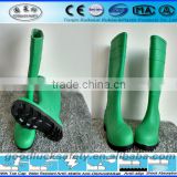 ISO standard green pvc shoes for industry working