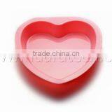 FDA /LFGB Standard Heart Silicone Bread Baking Pan thumbnail-1