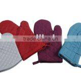 100% Cotton Non-Woven Fabrics High Heat Resistant Oven Gloves thumbnail-1