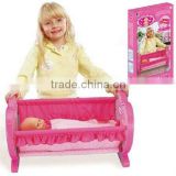 661-01 Strawberry Shaker Baby Doll Bed