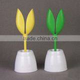 Tulip Shape Plastic Pen Holder thumbnail-1