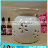 2015 Ceramic Material White Color Flower Hole Unglazed Ceramic Oil Burner thumbnail-3