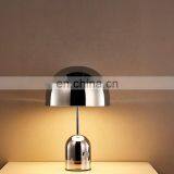 Современный ночник из металла с розовым золотом для гостиной thumbnail-3