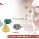 Retractable Silicone Funnel Many Colors for Choosing thumbnail-1