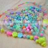 Mix Shaped Loose Beads Set Box Kids Fashion Jewelry Acessories Acrylic Loose Beads for Children Gift thumbnail-4