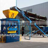 Concrete Block Making Machinery for Small Industries QT4-24 Brick Machine