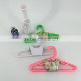 Xu Feng Cheap Colorful Plastic Hanger Supermarket Home Use Factory 1087 thumbnail-1