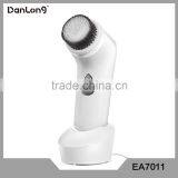 2017 Latest Waterproof Sonic Vibrating Rechargeable Facial Cleansing Brush thumbnail-1