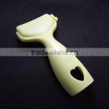 New Design Stainless Steel 3 in 1 Vegetable Peeler thumbnail-1