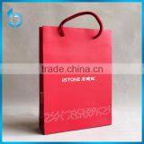Customized Packaging Paper Hand Bag for Spring Fashion Jackets