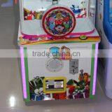Funshare Candy Claw Crane Vending Machine thumbnail-4