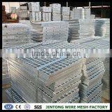 Hot Dipped Galvanized Stainless Steel Grating Steel Bar Welded Steel Grating thumbnail-5