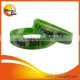 Novelty Design Color Changing Silicone Wristband thumbnail-1
