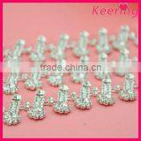 Wholesale Latest Design Hairpin Shape Joint Dress Decoration Roll Rhinestone Cup Chain WRC-228 thumbnail-1