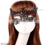 Cute Crystal Bet Lace Mask