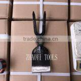 30020105 High Quality Round or Oval Hole Two Tines Forging Weeding Fork Garden Hoe thumbnail-3