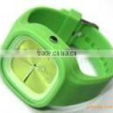 Newest hot selling colorful silicone band Diamond scale stainless steel back fashion quartz lady watch