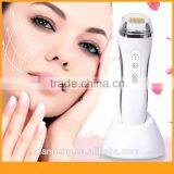 Portable device Vibrating Massager Skin rejuvenation Radio frequency machine for Personal