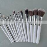 White/silver 15 Piece Cosmetic Make up Soft Hair Brush Set With Pouch