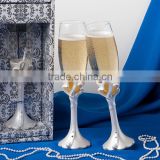 2014 new polyresin decorated crafts wedding champagne glass