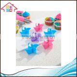 NBRSC New Design Hot Selling CupCake Divider For Decorating Cakes Multicolored Cupcakes Set Of 12pcs thumbnail-1