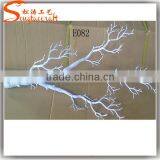 Wholesale Artificial White Dry Tree Branches Without Leaves for Indoor Decoration thumbnail-6