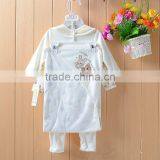 Wholesale Cartoon Footed 100% Cotton Baby Clothes Romper Set thumbnail-2