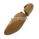 Single Tube Irregular Shape Wooden Material Cedar Wood Type Shoe Tree With Camber End for Easy Hanging thumbnail-2