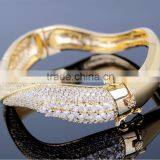 Exclusive Design Trendy Irregular Shape Setting CZ Crystal Bridal Jewelry Bangle thumbnail-4
