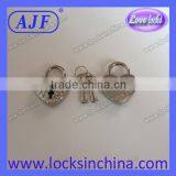 Cute Heart Silver Rhinestone Padlock thumbnail-5