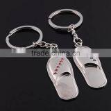 Mini Hotel Slipper Shaped Logo Printing Couple Zine Alloy Keychain thumbnail-1