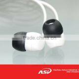 Light Weight MP3 In-ear Earbuds thumbnail-1