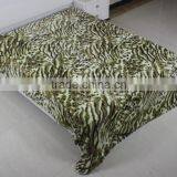 China Suppliers Quilt Blankets Rebel Wholesale Plush Blankets 100% Polyester Orange Mink Baby Toys Luxury Blanket thumbnail-4