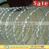 Heavy Duty Cheap Price Razor Wire Installation thumbnail-1