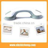 Plastic Helping Handle Bath With Suction Cups thumbnail-6