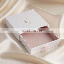 PandaSew Custom Logo Luxury Paperboard With Pink Microfiber Inside Gift Packaging Jewelry Box thumbnail-2