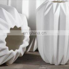 Wholesale Modern Porcelain White Ceramic & Flower Decoration Centerpiece Vase Origami Art Design White Matte Vase thumbnail-2