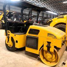 3tons 4tons ​LTC203P /LTC204P Tire Combined Hydraulic Vibratory Roller thumbnail-1