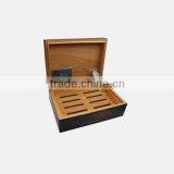 Matte Lacquer Spanish Cedar Cigar Humidor thumbnail-2